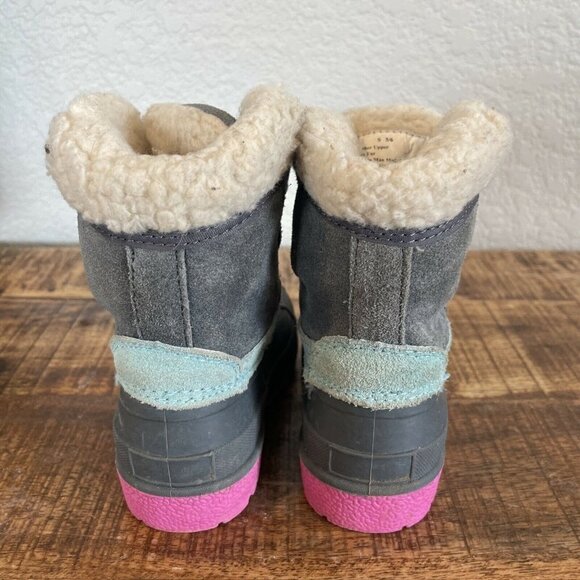 Cat & Jack Gray Letha Snow Boots Thermolite Genuine Suede 5/6 - Picture 6 of 8